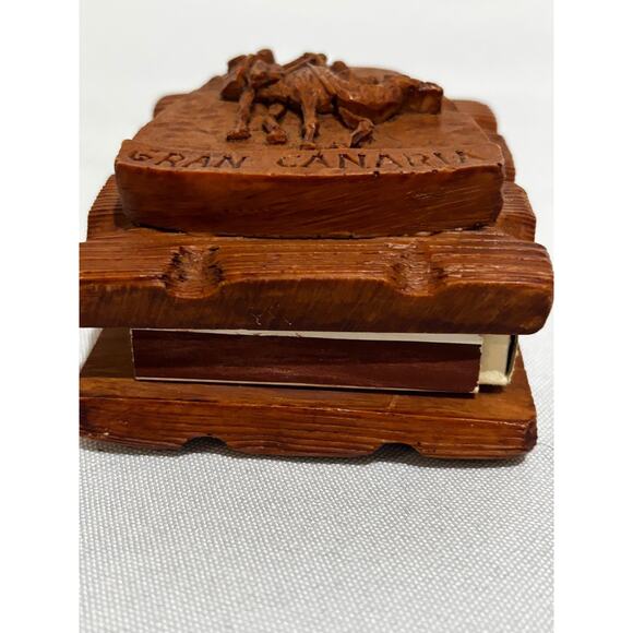 Vintage Beautifully hand carved Wooden Matchbox Holder Box Gran Canaria travel - Picture 6 of 12
